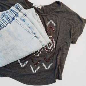 NWT! Boutique Crop Tee